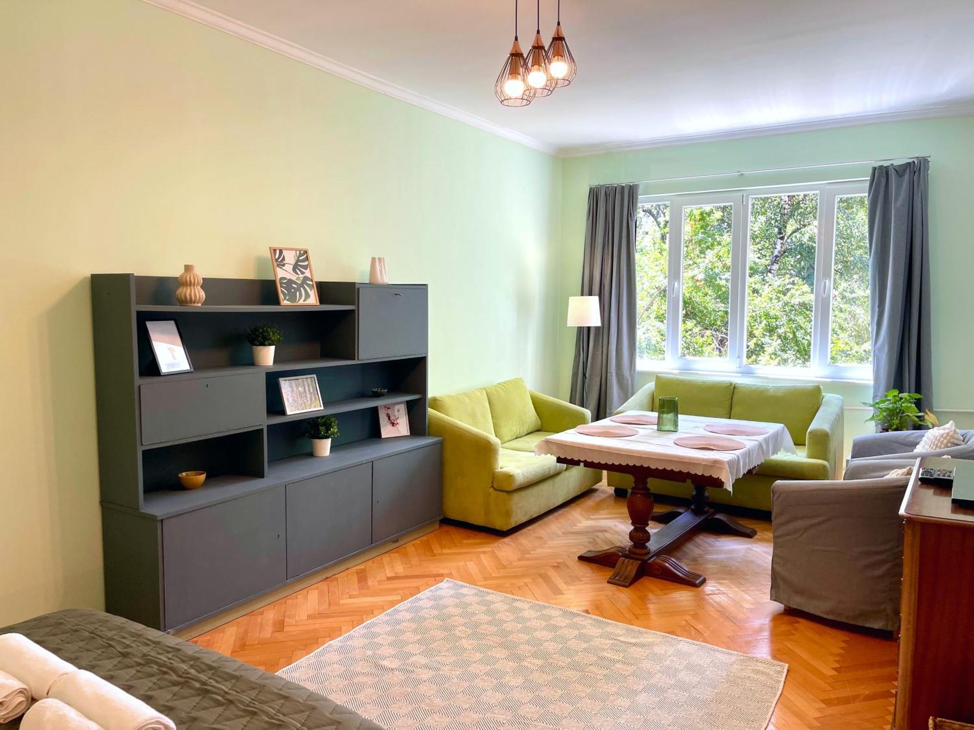 Bohemian Bright & Calm 2Br - Top Center - Private Balcony 소피아 외부 사진