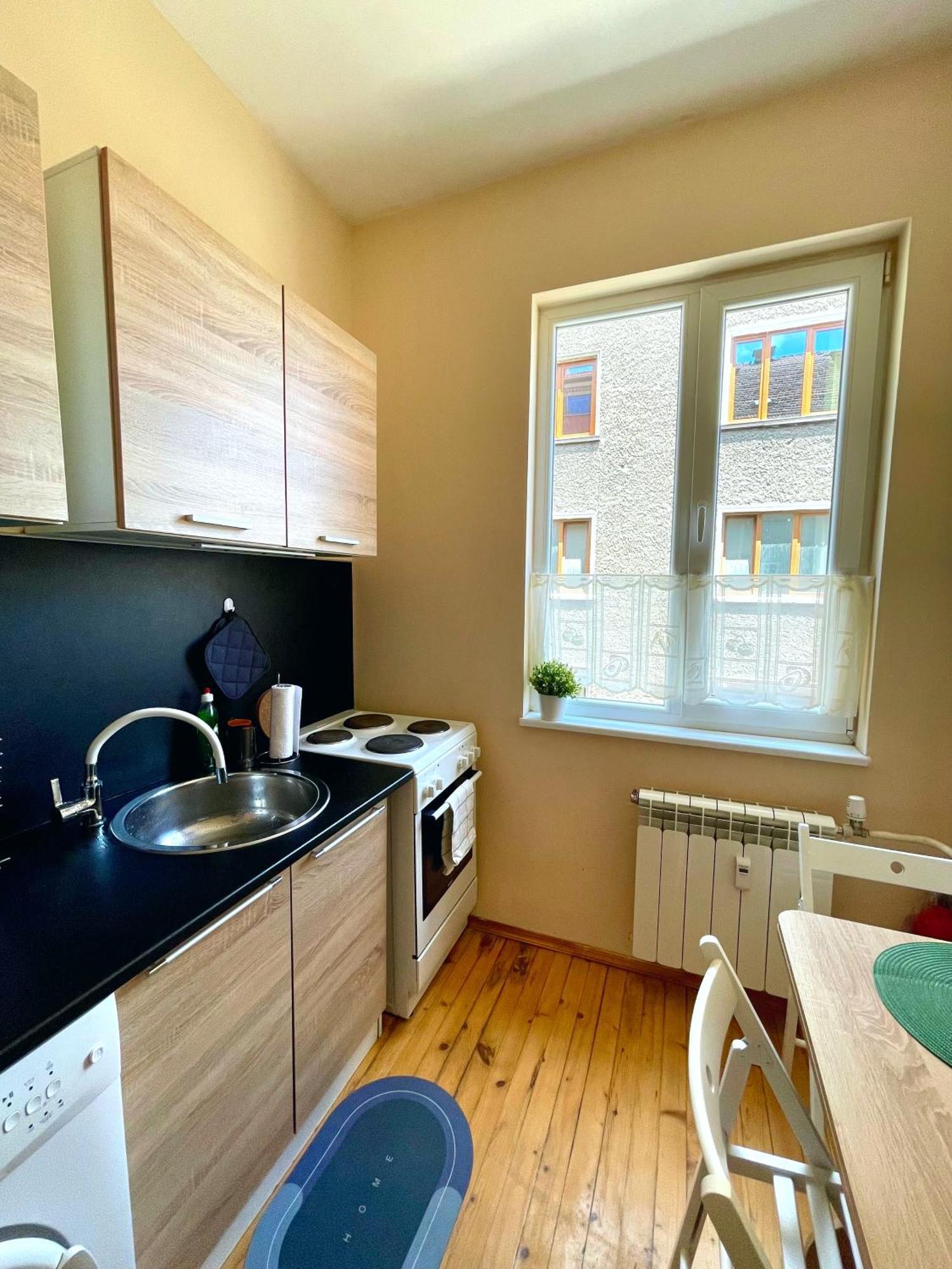 Bohemian Bright & Calm 2Br - Top Center - Private Balcony 소피아 외부 사진